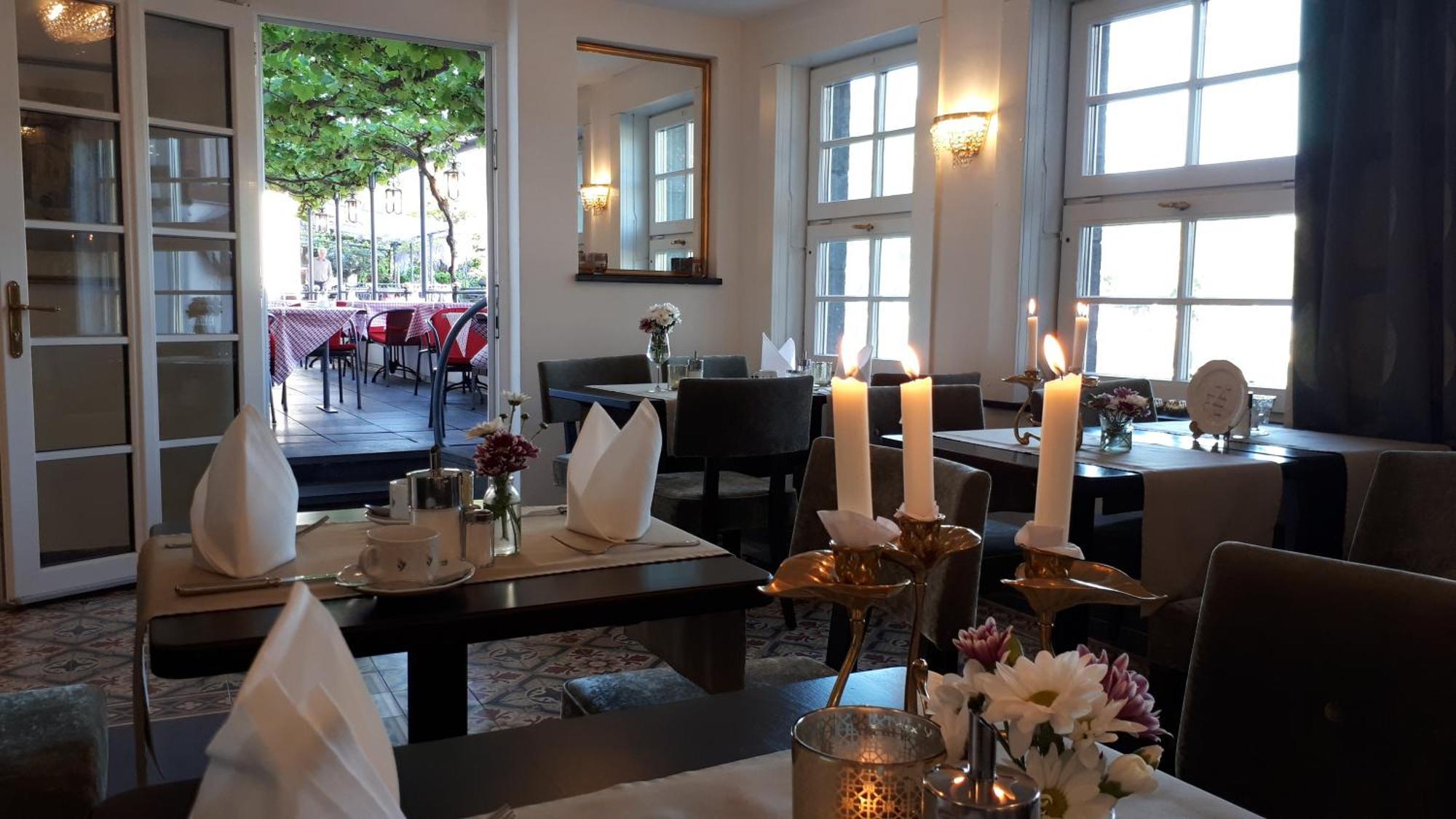 Hotel Restaurant Alte Stadtmauer Beilstein  Exterior foto